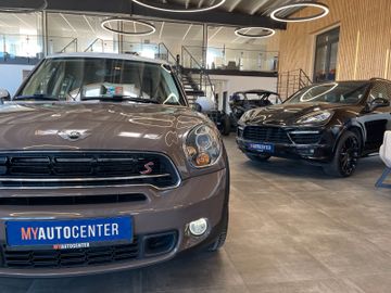 MINI Cooper SD Countryman *PANO*PDC*NAVI*BI-XENON*