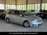 Mercedes-Benz B 180 B-Klasse Automatik*PTS*AHK*LED*NAVI - Mercedes-Benz B 180 aus 2012
