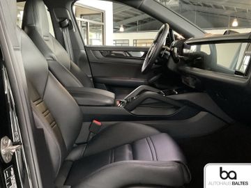 Porsche Cayenne - 7