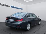 BMW 318i Luxury Line Aut., GlasSD, 360° Kamera, ACC - gebrauchte BMW 318 aus dem Jahr 2020