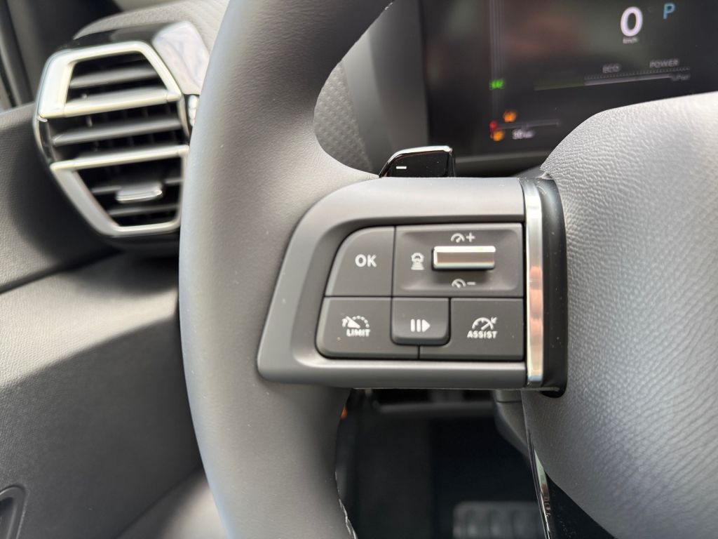 Fahrzeugabbildung Citroën C4 Hybrid 145 MAX