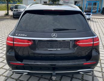 Mercedes E 220 - 6