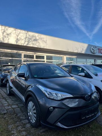 Toyota C-HR Hybrid 1,8 Team D *Navi*