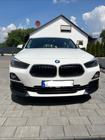 BMW X2 sDrive18i -