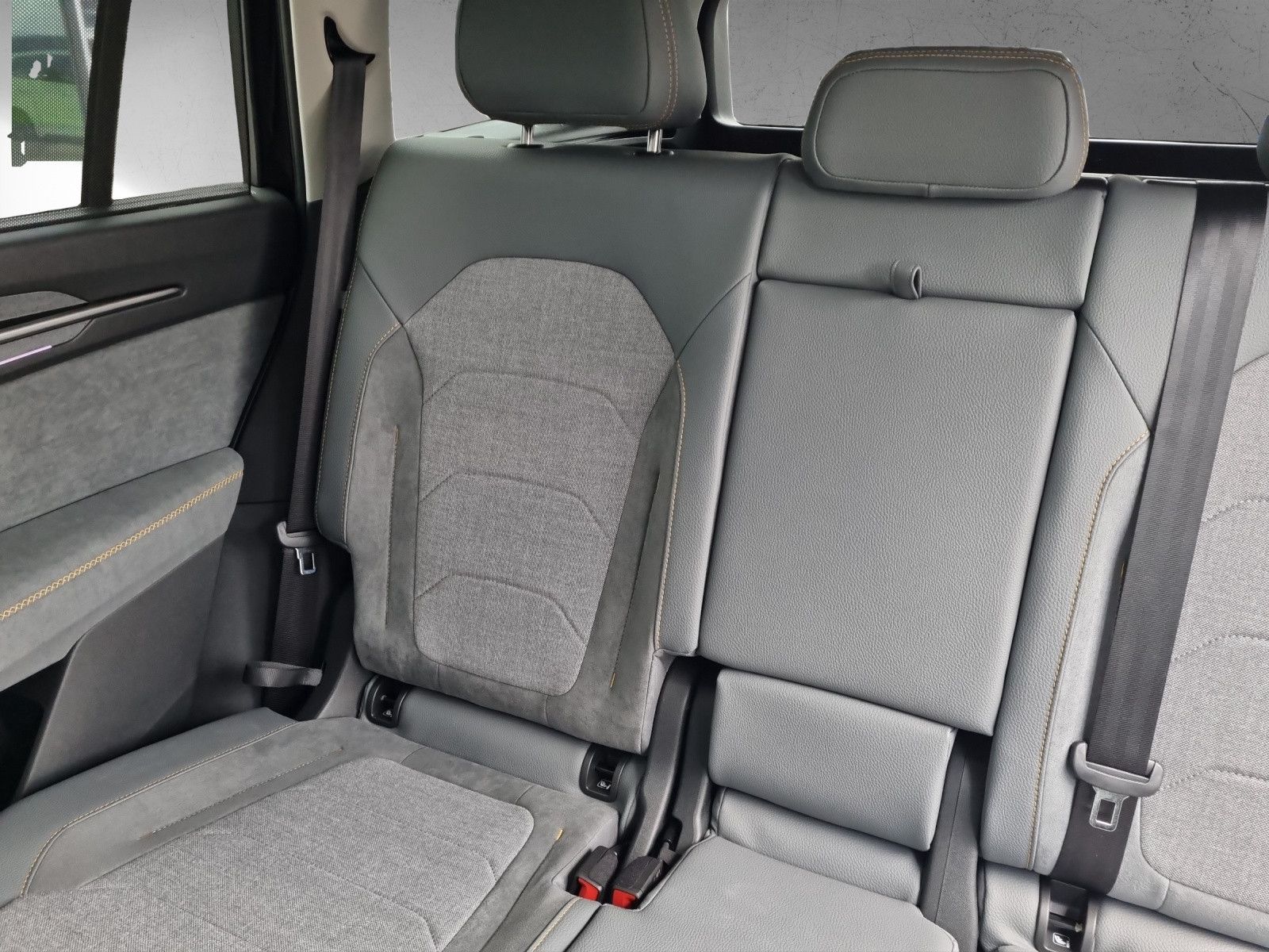 Fahrzeugabbildung SKODA Kodiaq 2.0 TDI 142 kW 4x4 Selection WINTER LOUNG