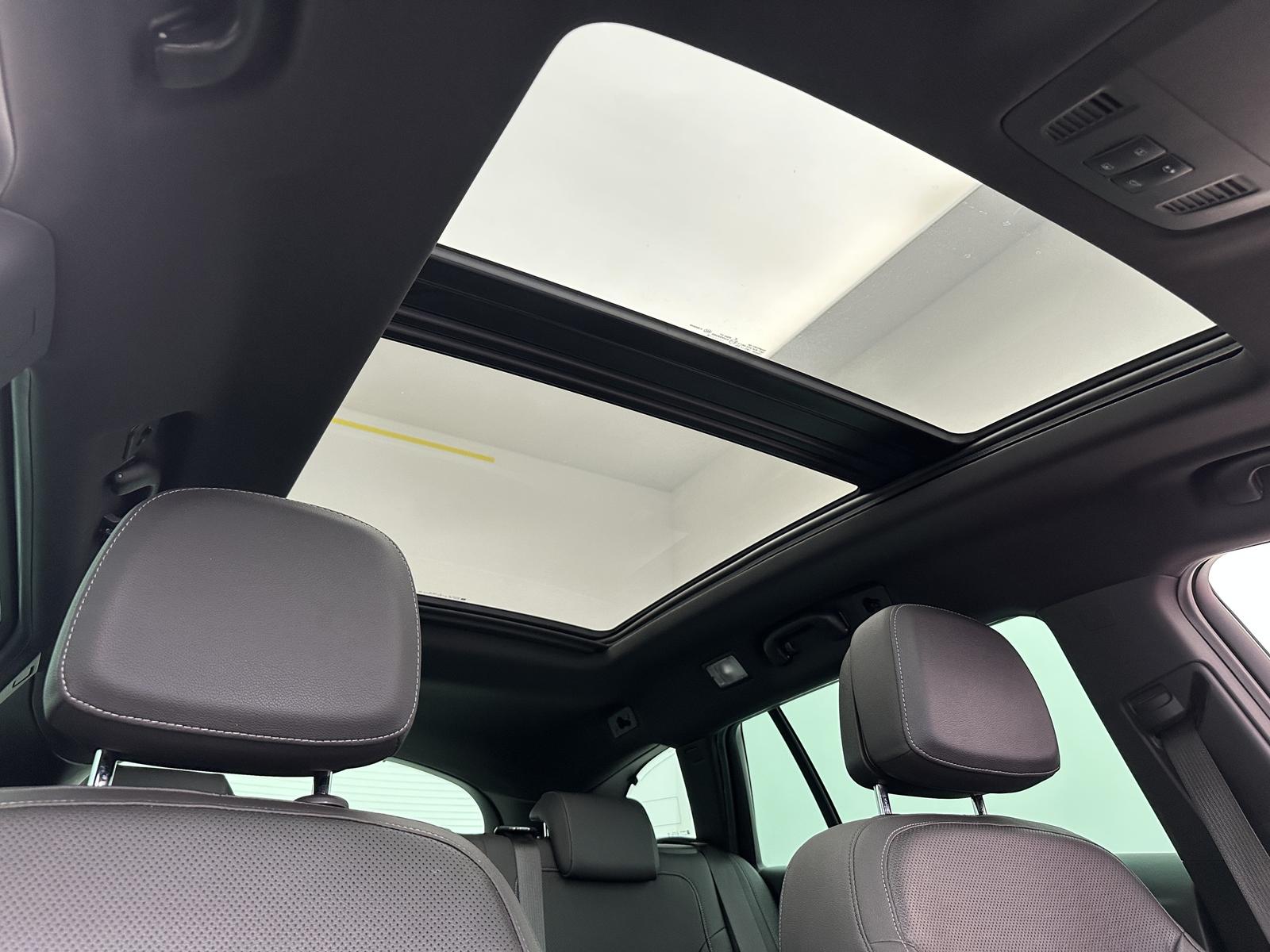 Opel Insignia Sports Tourer 2.0 Turbo 250 ch BVA – OPC Line – Toit pano Cuir ventilé