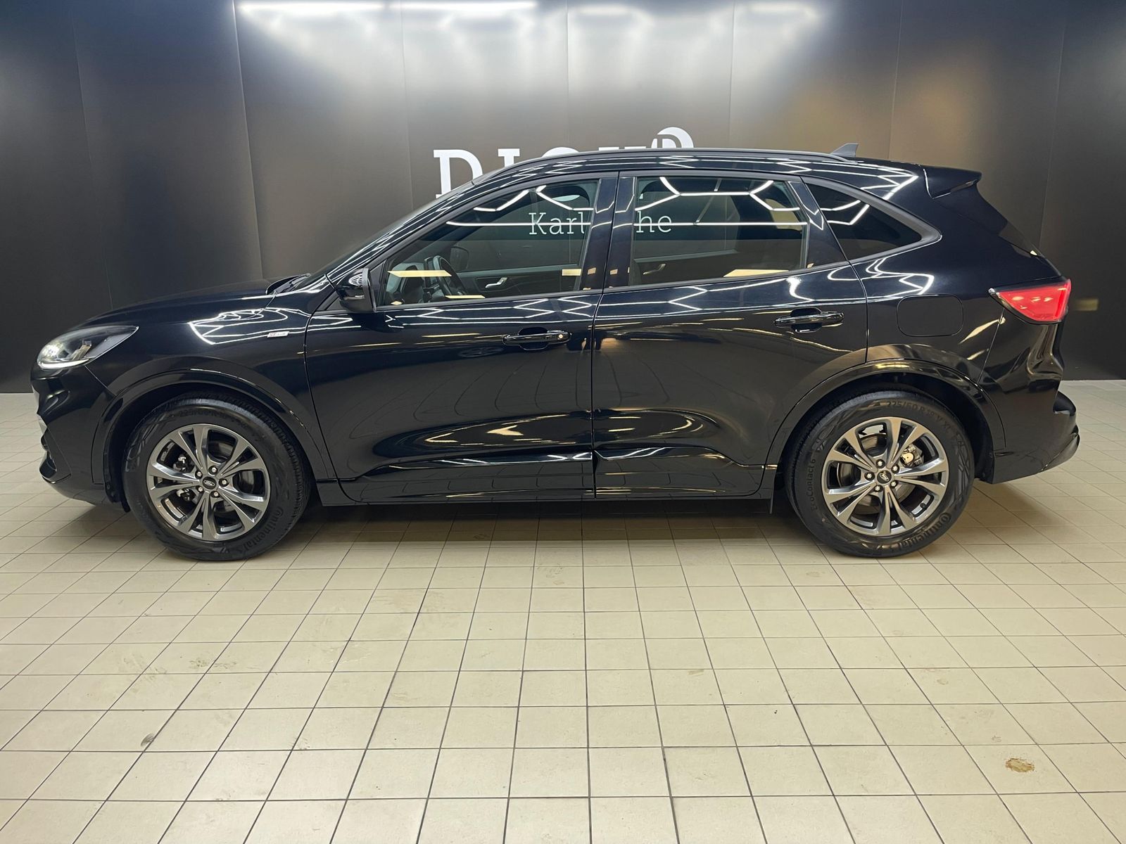 Fahrzeugabbildung Ford Kuga 1.5 EB ST-Line VIRTU+NAV+LED+KAM+PDC+MFL+18