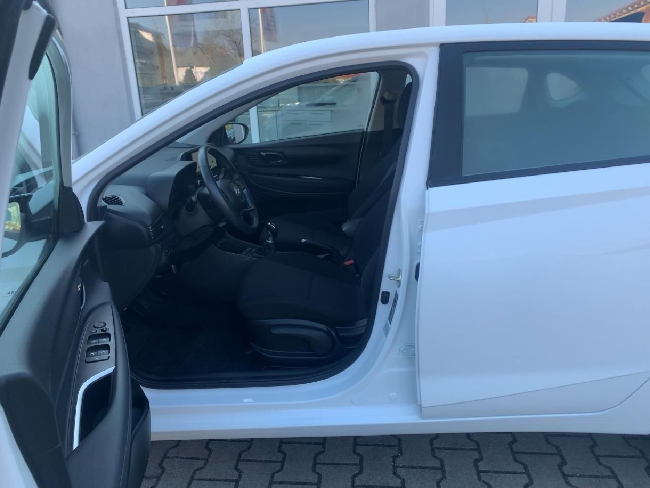 Fahrzeugabbildung Hyundai I20 Trend Mild-Hybrid + Komfort-Paket