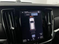 VOLVO V90 Cross Country D5 ALLRAD / 1.HD /235PS /B&W VOLVO V90 Cross Country D5 ALLRAD / 1.HD /235PS /B&W
