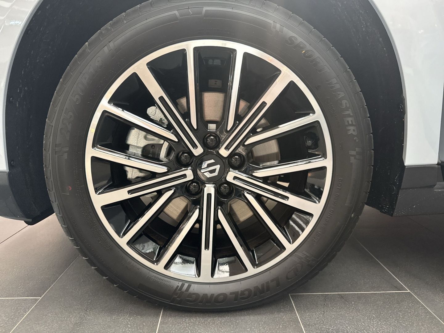 Leapmotor B10 - Bild 16