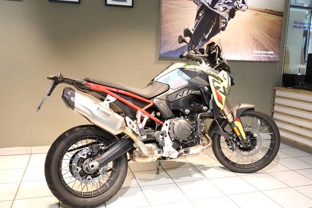 Fahrzeugabbildung BMW F900GS mit Enduro Paket