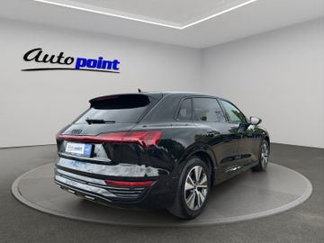 Audi Q8 - 5