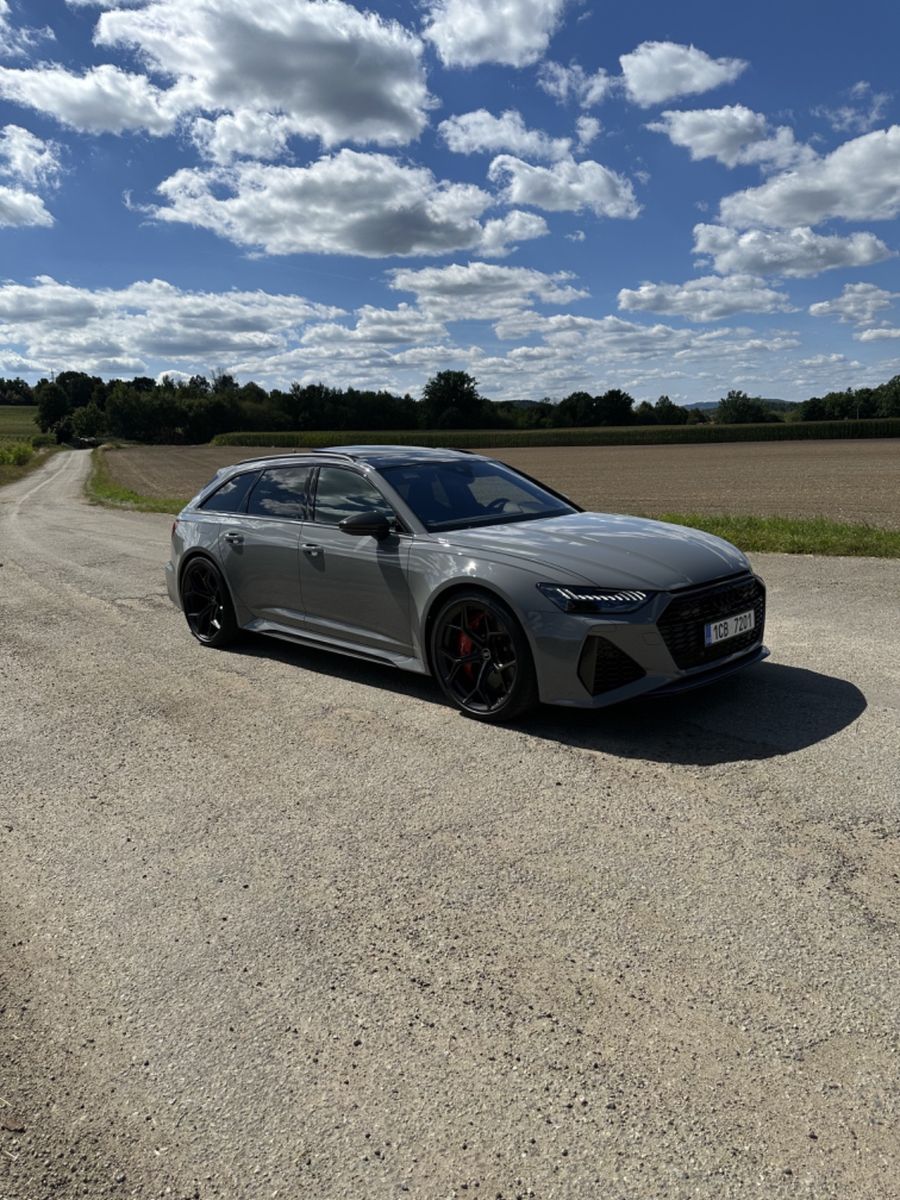 AUDI RS6 performance 4.0 TFSI Exclusive