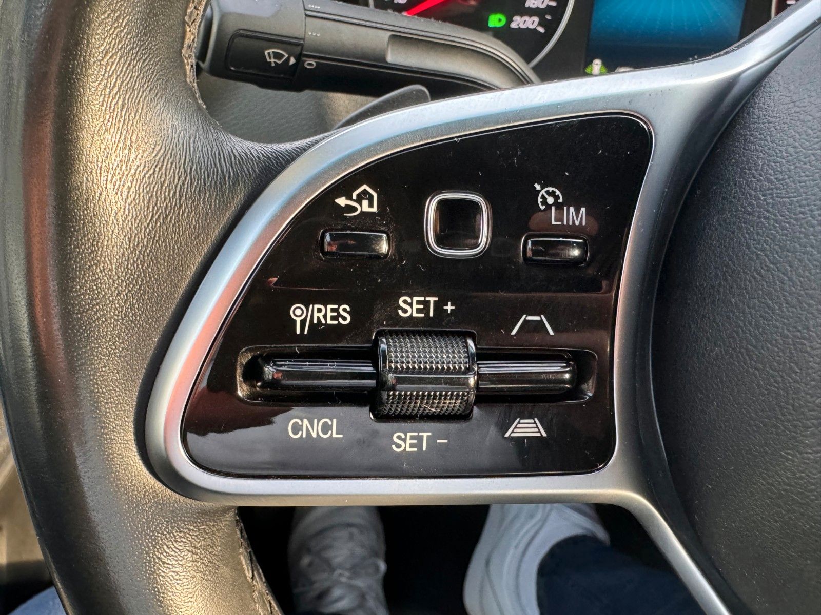 Fahrzeugabbildung Mercedes-Benz Sprinter 315 CDI Klima 360Kamera DISTRONIC LED