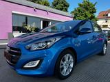 Hyundai i30 blue Trend  "1 Hand"AHK"HU/AU+Service" - Hyundai i30 in Halle