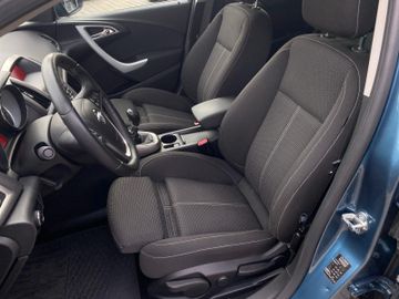 Bild 9 Opel Astra J 1.4T ST*XENON*SHZ*LENKRAD-HZ*TEMPOMAT*1H