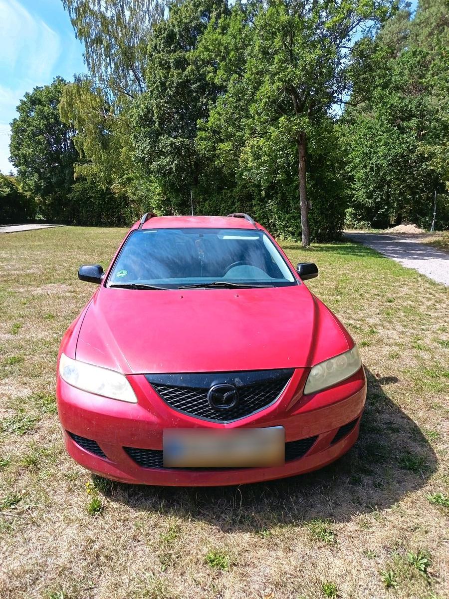 Mazda 6 2004 — rear view