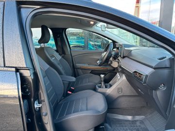 Dacia Sandero Stepway Comfort TCe 90