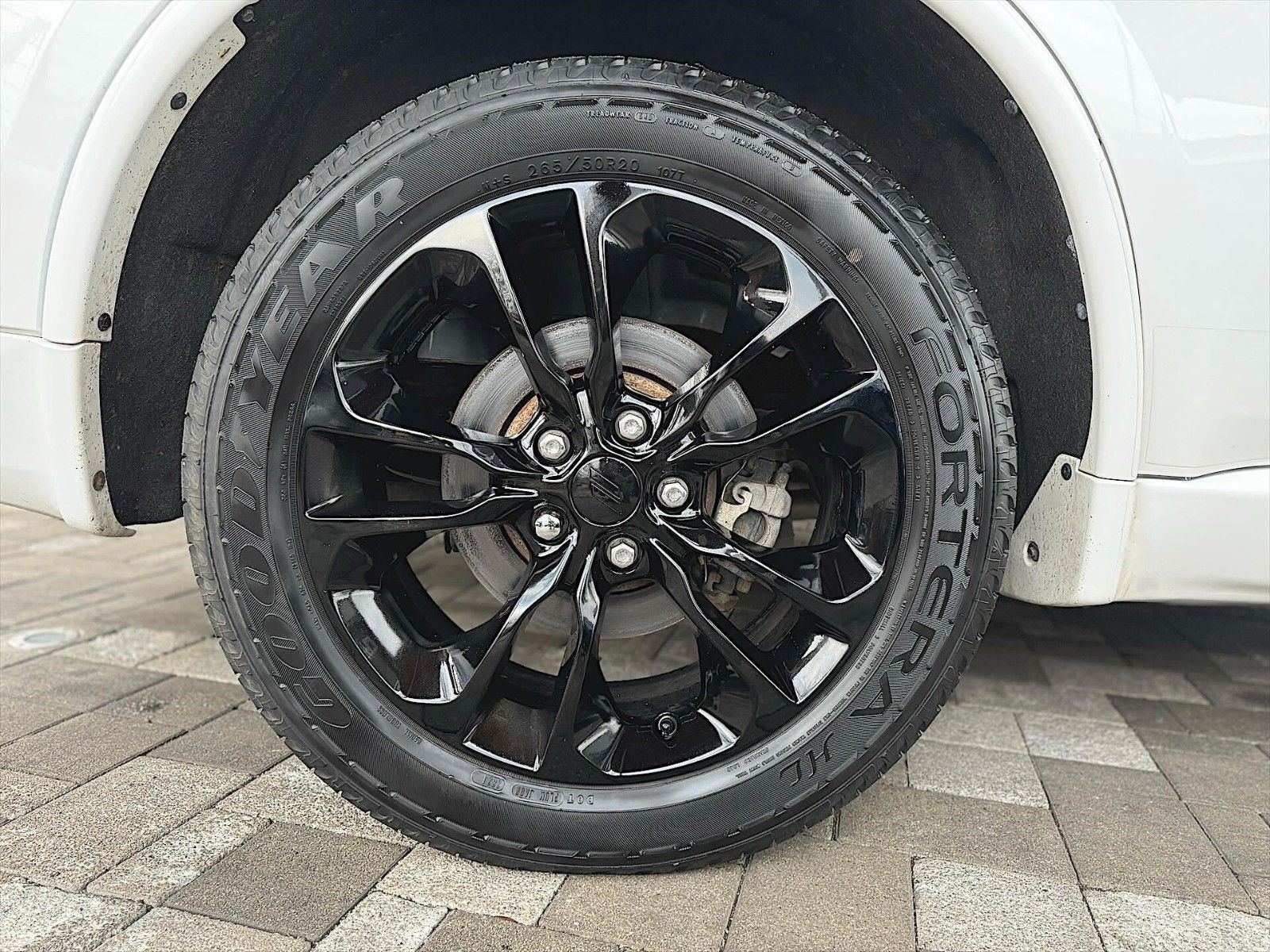 Fahrzeugabbildung Dodge Durango 5.7 V8 SRT R/T 4x4 Night-Paket Modell 22