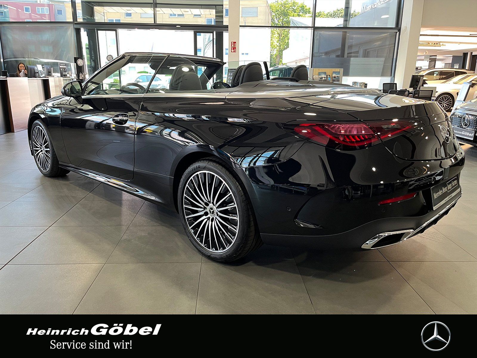 Fahrzeugabbildung Mercedes-Benz CLE 200 AMG+HUD+360°+LED+MEMORY+AMBIENTE+CARPLAY