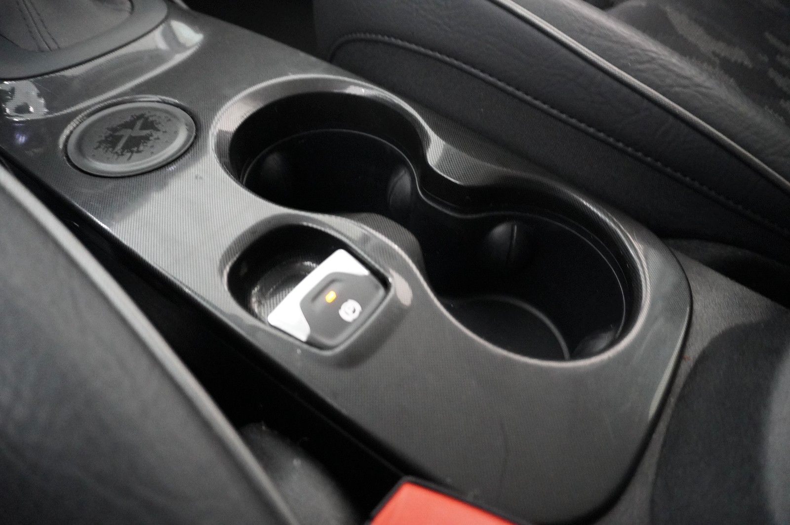 Fahrzeugabbildung Fiat 500X 1.3T CROSS DCT NAVI/LED/PDC/SPORT/TEMP/DAB+