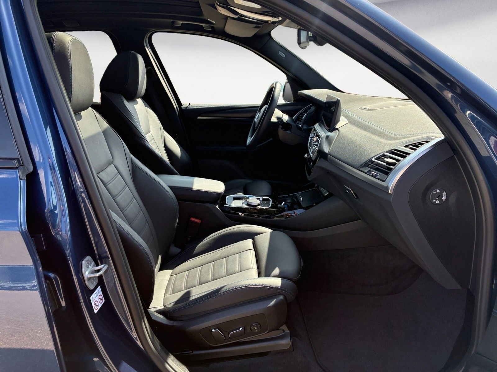 BMW iX3 IMPRESSIVE EDC Klimaaut. Head-Up Navi LED Gl foto 10