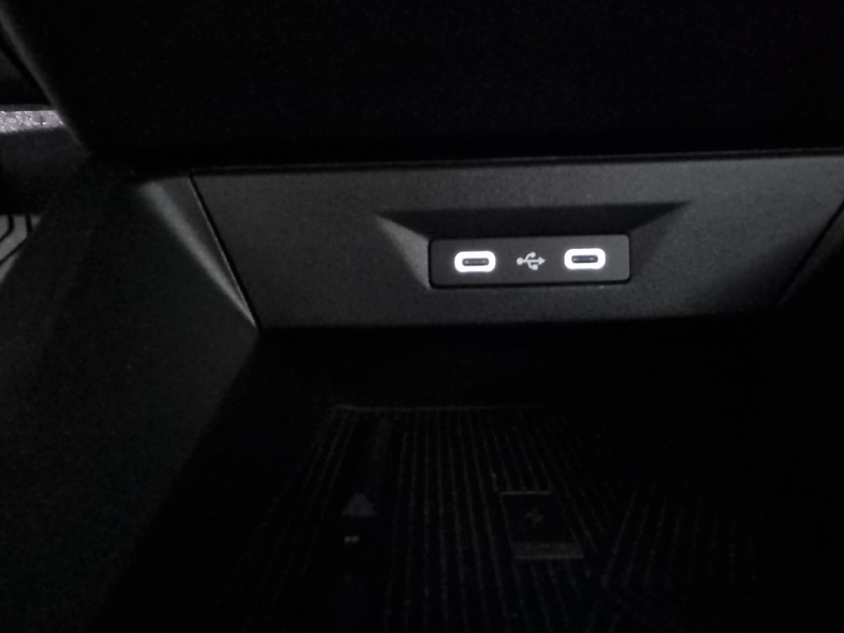 Fahrzeugabbildung Renault Clio Techno Full Hybrid E-Tech 160