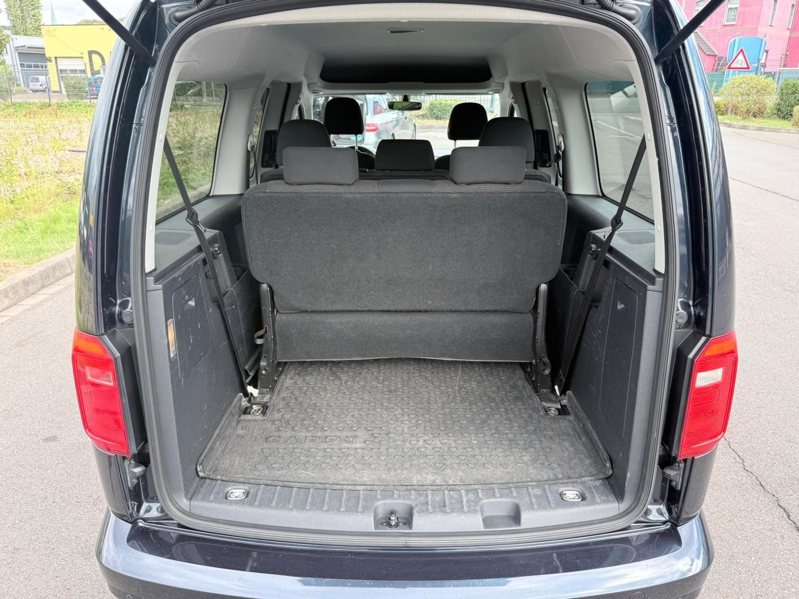 Volkswagen Caddy Maxi Comfortline BMT DSG PDC