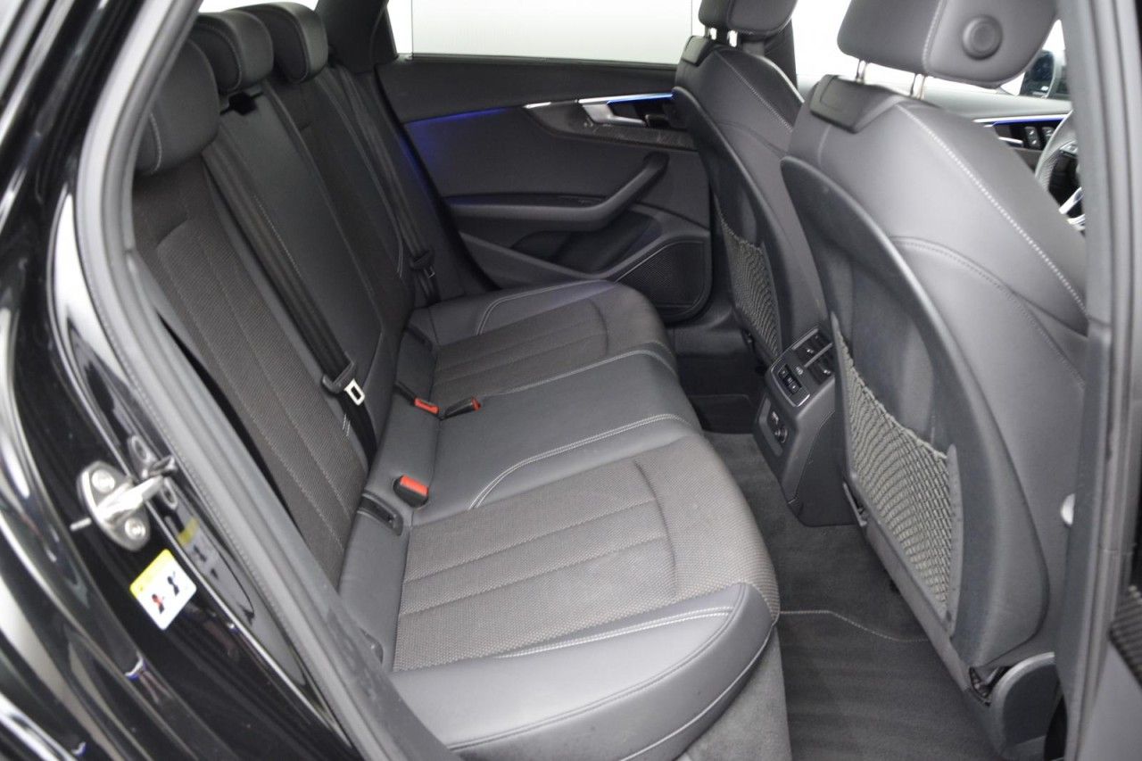 Fahrzeugabbildung Audi A4 Avant S line 50 TDI 210kW qu. Matrix Navi