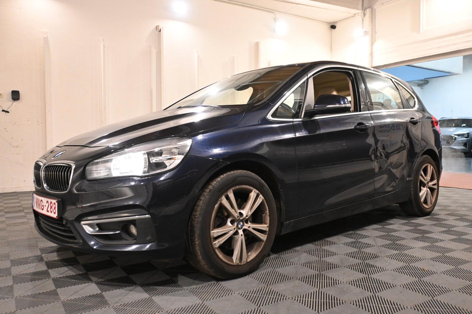 BMW 218i ACTIVE TOURER / CUIR /GPS NAVI / PDC !