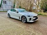 Kia Stinger GT 3.3 T-GDI AWD - Kia Stinger: 3.3