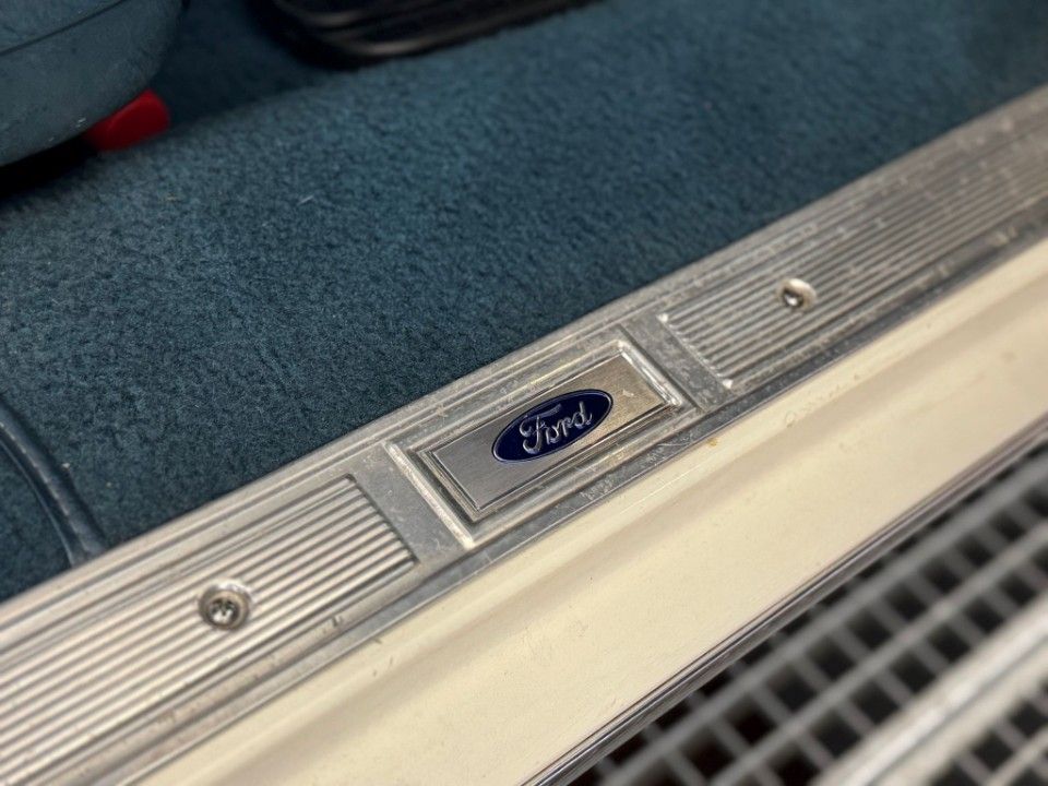 Fahrzeugabbildung Ford Mercury Marquis 1A Zustand/kein Mustang H Zul.