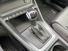 Fahrzeugabbildung Audi Q3 40 TDI quattro S LINE PANO AHK MATRIX VIRTUAL