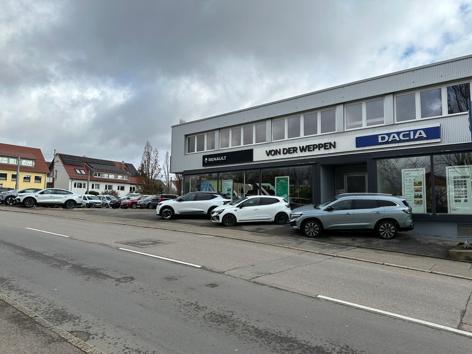 showroom-image-top