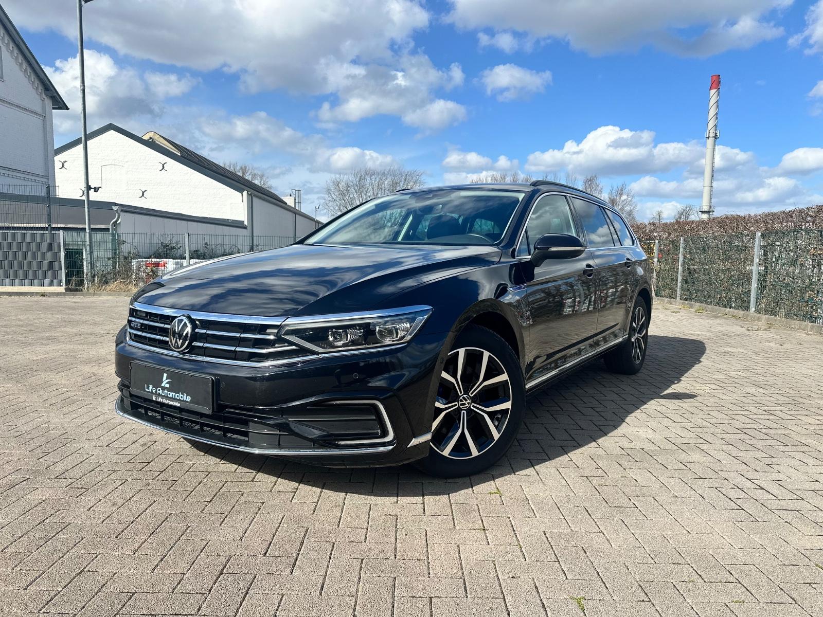Volkswagen Passat Var. 1.4TSI GTE AID*MTRX*SIDE*STDHZG*360°