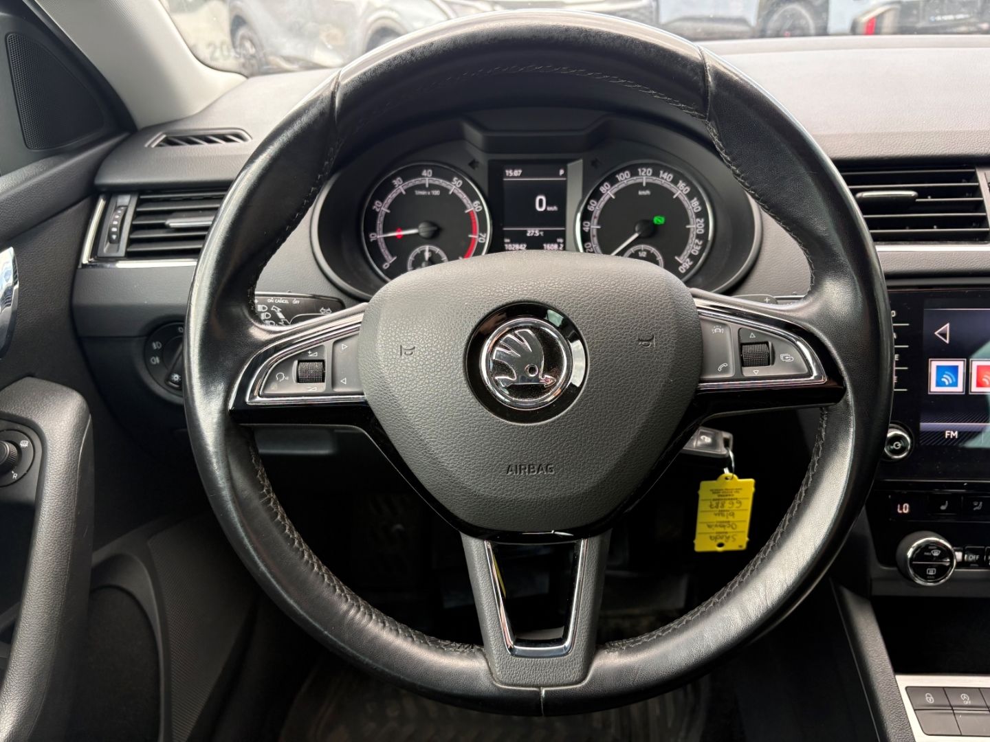 Fahrzeugabbildung SKODA Octavia Drive TotWinkAss Allwetter AppleCarPlay