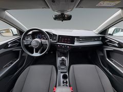 Fahrzeugabbildung Audi A1 Sportback 25 TFSI Virtual Klima Sitzh PDC Alu