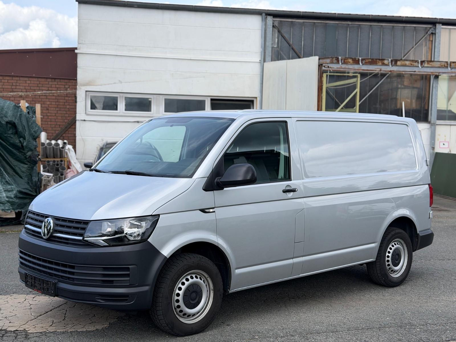 VOLKSWAGEN T6 TRANSPORTER 2.0 TDI 102CH - BVM - 3 PLACES - 1ERE MAIN - HISTORIQUE ENTRETIEN COMPLET