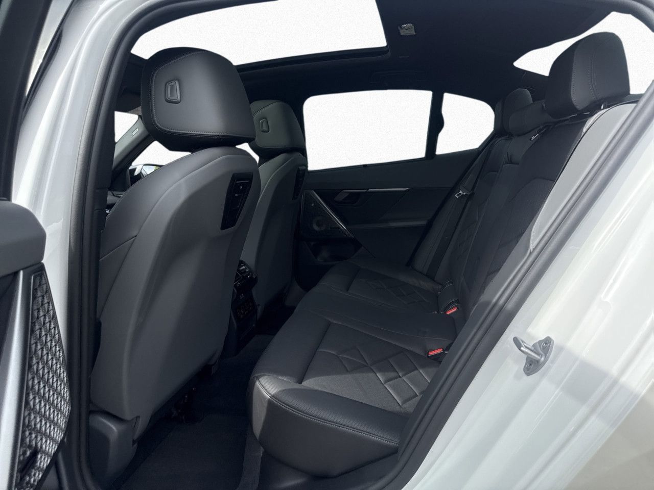 BMW i5 - Bild 16