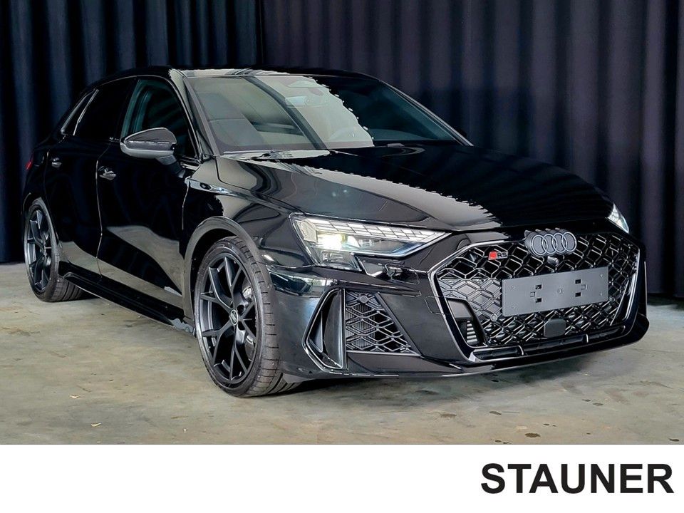 Image of Audi RS3
