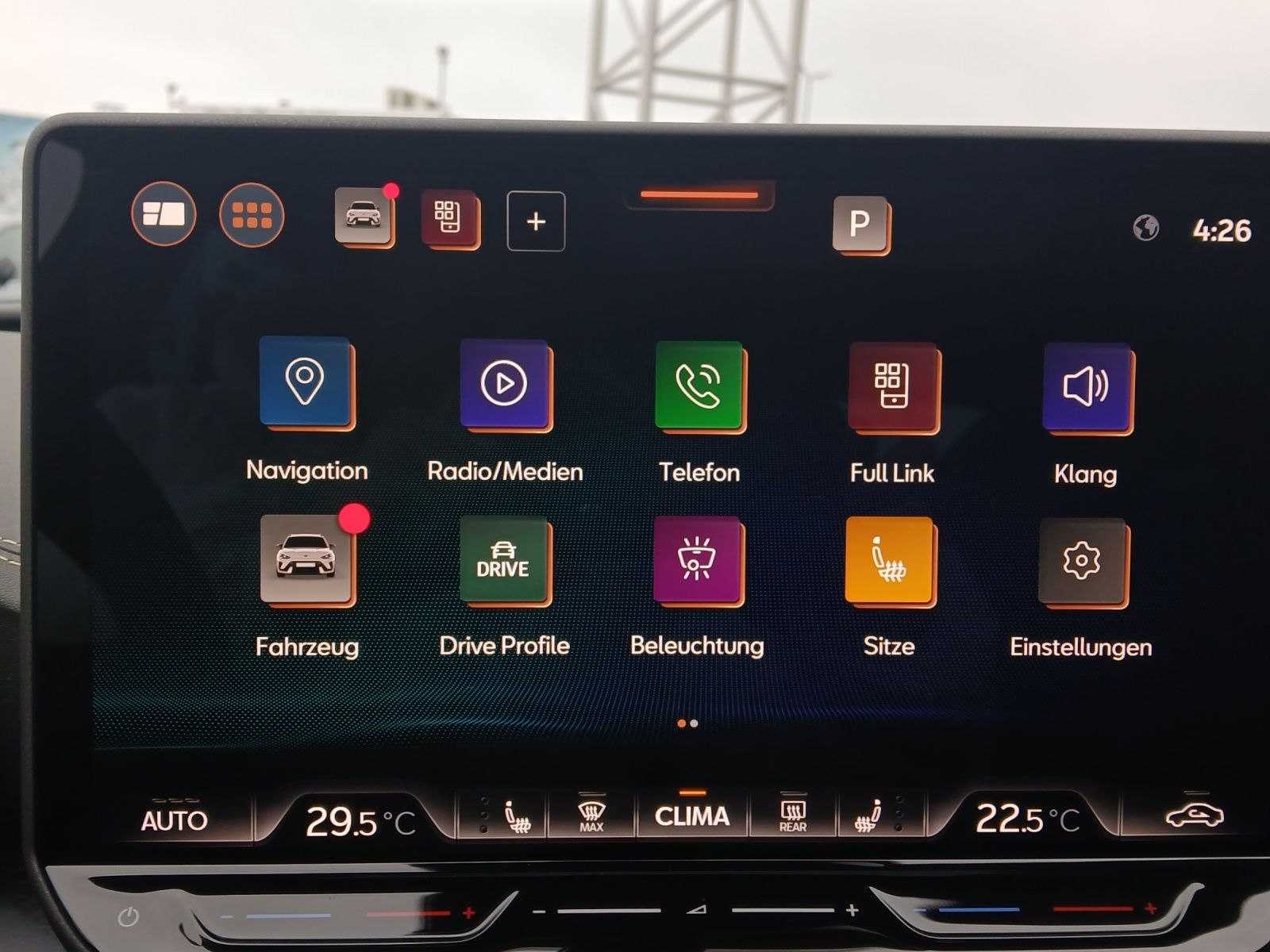 Fahrzeugabbildung CUPRA Leon Sportstourer TSI DSG 4Drive Matrix ACC Navi