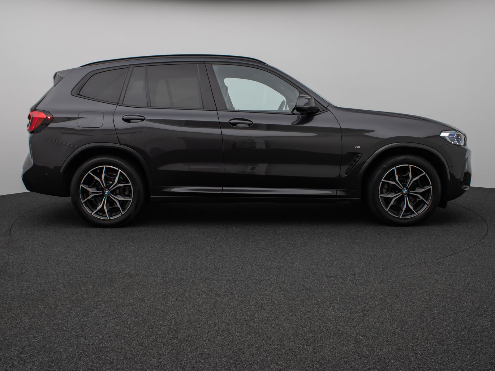Fahrzeugabbildung BMW X3 xD20i M Sport Laser Kamera DAB HiFi Komfort