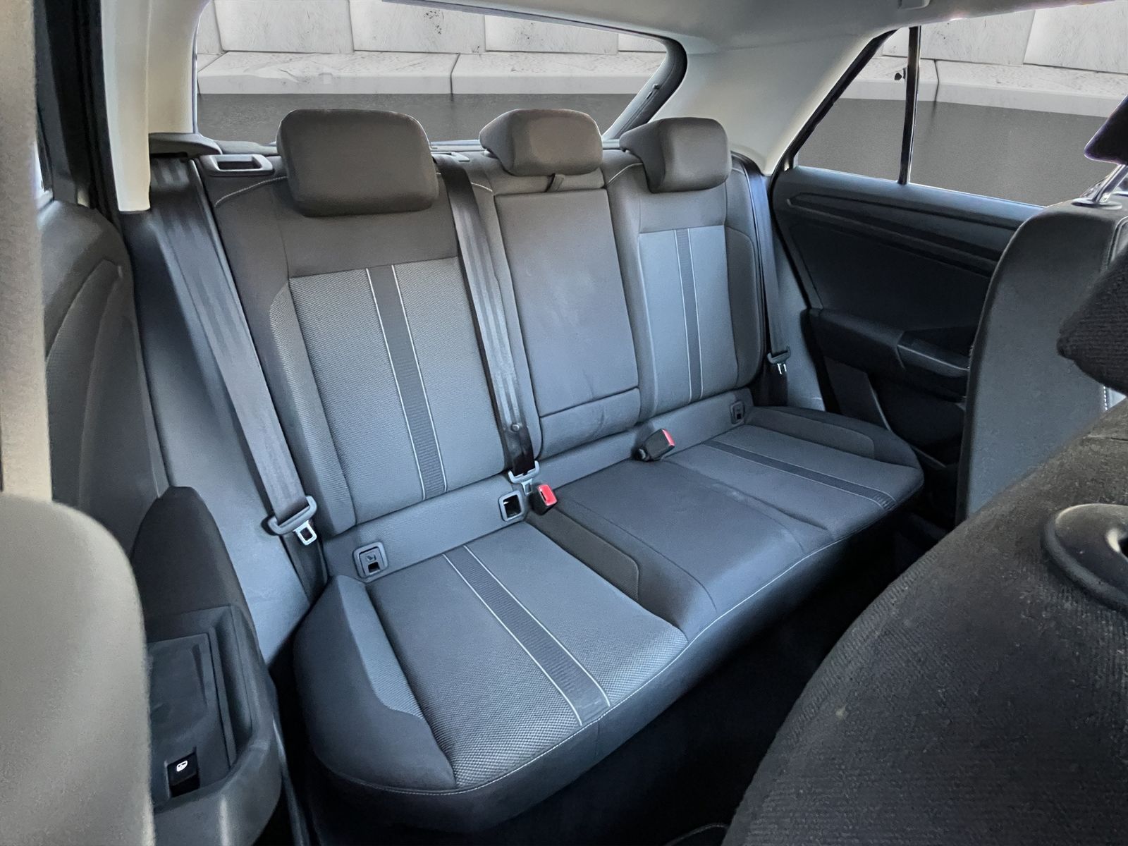 Fahrzeugabbildung Volkswagen T-Roc Life*PDC*ViCo*SmartLink