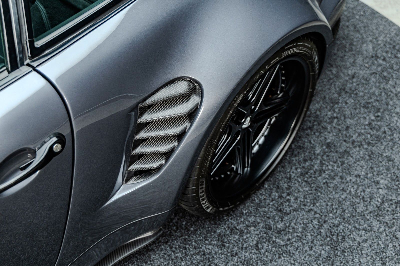Fahrzeugabbildung Porsche 911 Kimaera 1 of 28 964 Backdate + Vollumbau.