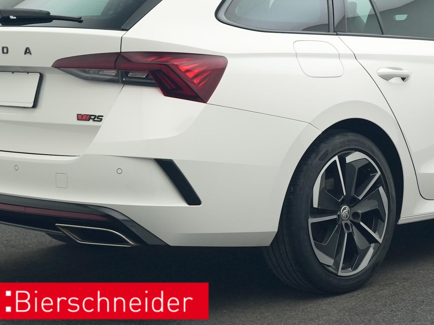 Skoda Octavia Combi 2.0 TDI DSG 4x4 RS MATRIX NAVI AHK