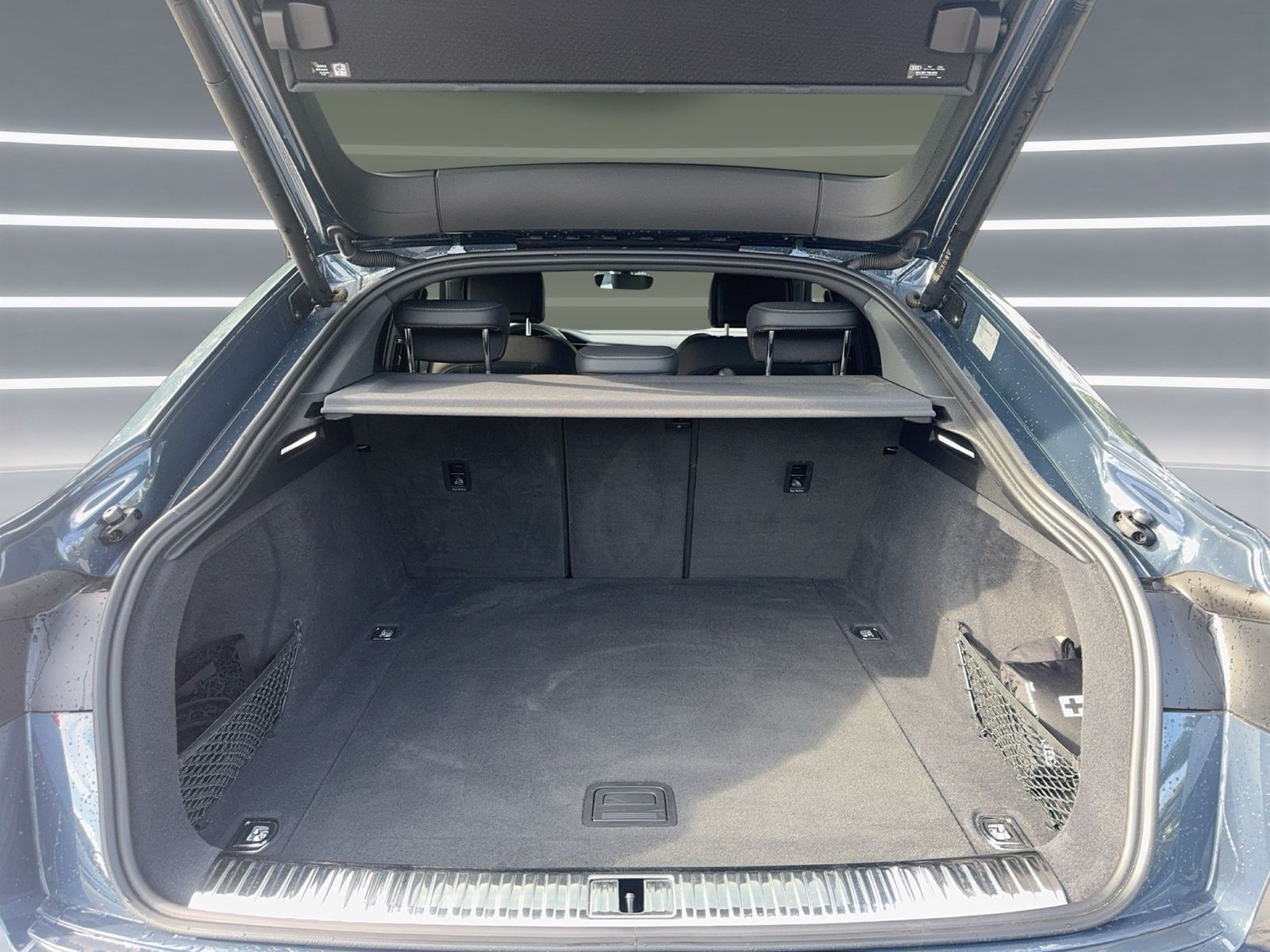 Audi Q8 e-tron - Bild 18
