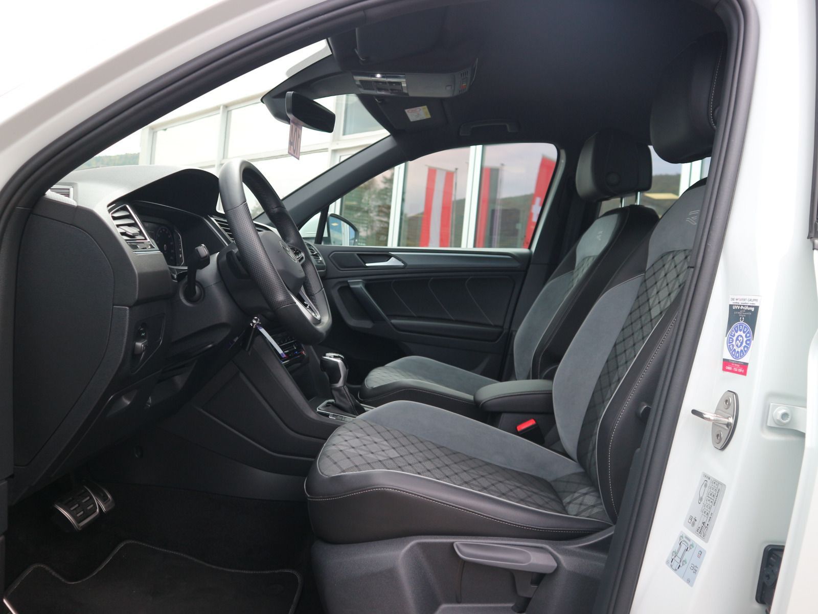Volkswagen Tiguan - Bild 10
