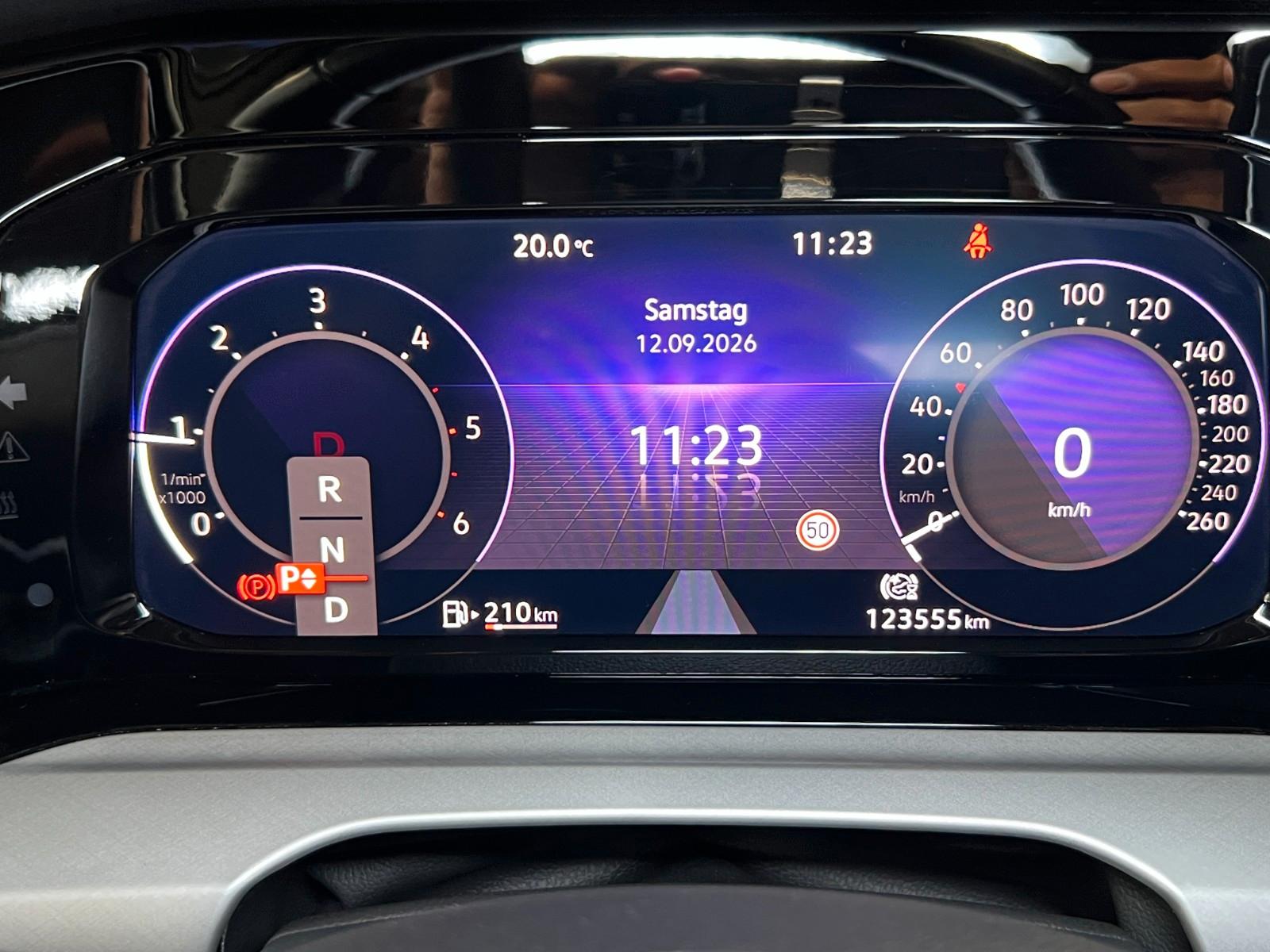 Volkswagen Golf VIII 2.0 TDI Life DSG, LED, Ambiente, миниатюра 28