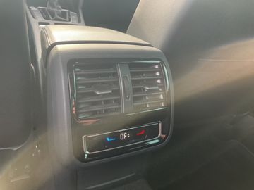 Volkswagen Passat Variant 2.0 TDI 4M DSG Alltrack *MATRIX*