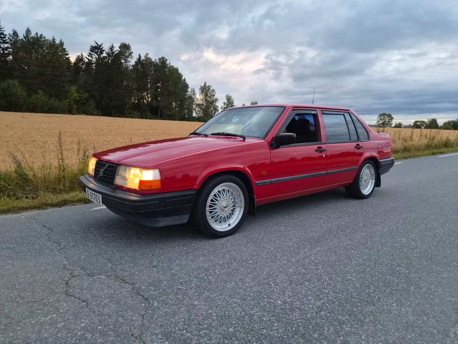 Volvo 944